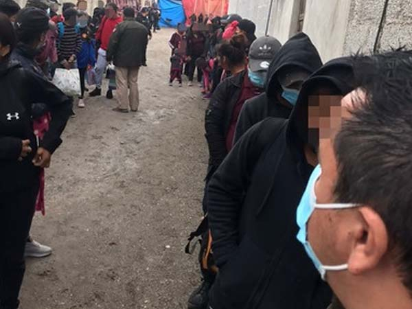 FGR asegura a 386 migrantes y detiene a seis “polleros” en Puebla
