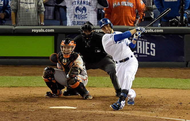 Kansas City empató la Serie Mundial al derrotar 7-2 a San Francisco