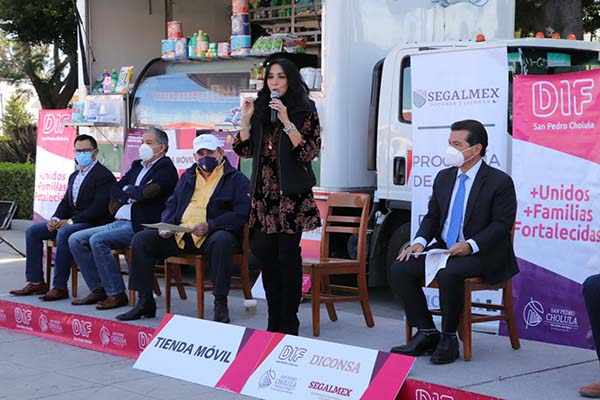 San Pedro Cholula pone en marcha Tienda Móvil de Abasto Rural