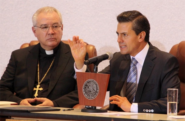 Peña Nieto resalta beneficios de las reformas ante obispos