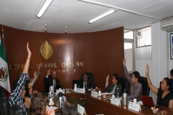 INE Puebla acredita a 1366 observadores electorales