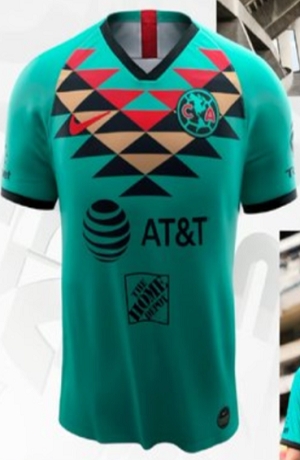 América recibe críticas en redes por tercer uniforme