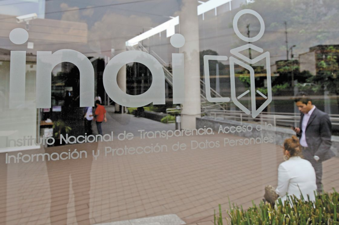 INAI multó con 90 mdp a empresas por incumplir protección de datos personales