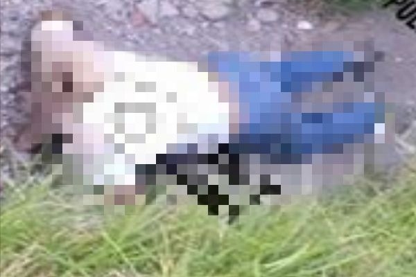 Encuentran cadáver de un hombre decapitado y un vehículo calcinado en La Resurrección