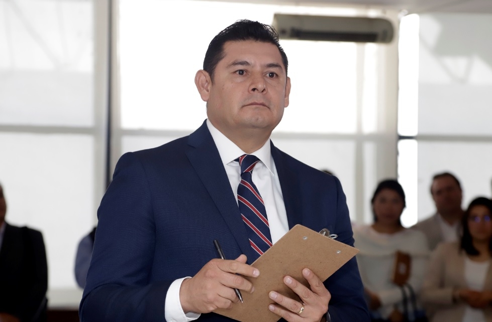 Morena denuncia a Armenta ante el INE