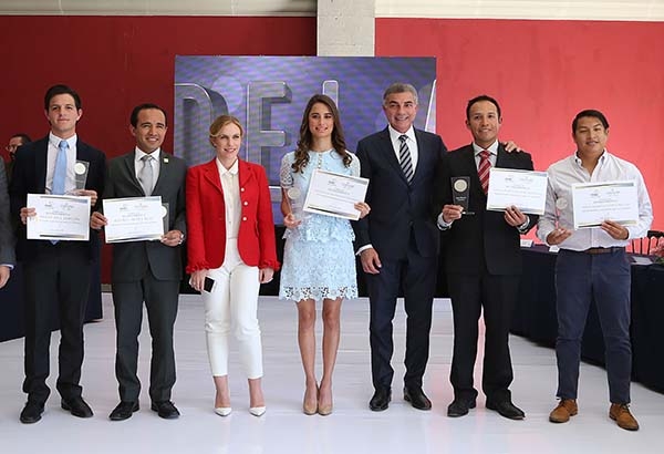 Tony Gali encabeza entrega de reconocimiento “Ciudadano del Año”