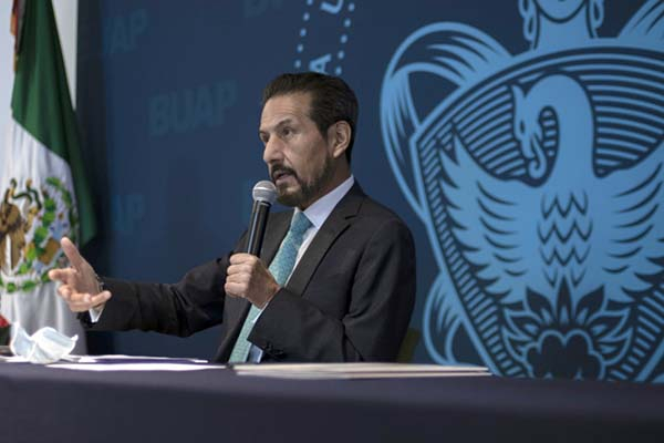 Docentes de la BUAP mantendrán estímulos al desempeño: Esparza Ortiz