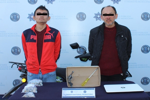 Cayeron asaltantes de vivienda de un sacerdote en Lomas de Castillotla