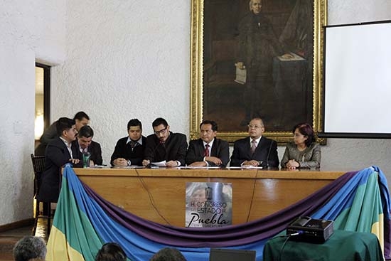 Puebla: ONG´s y Congreso realizan foro contra la discriminación por homofobia