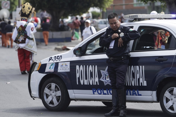 Gobernadores podrán asumir control de policías municipales: SCJN