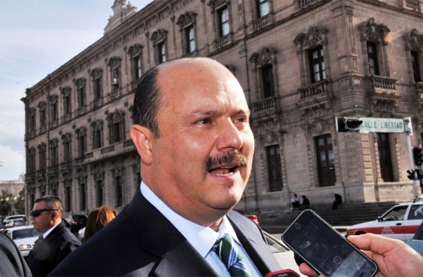 Piden investigar a gobernador de Chihuahua por enriquecimiento ilícito