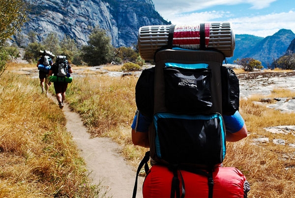 Cómo empacar para un viaje mochilero