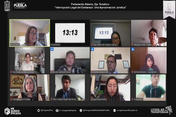 Congreso de Puebla realiza penúltima mesa de Parlamento Abierto sobre aborto legal
