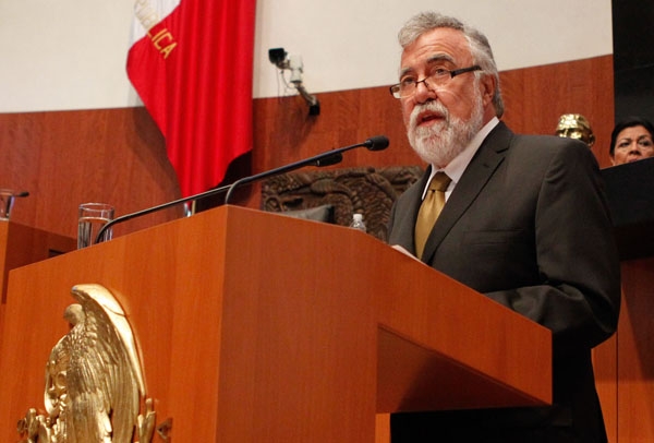 Senadores del PRD piden a PGR atraer caso Chalchihuapan