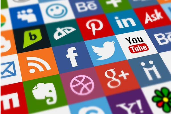 Los 7 puntos claves de la iniciativa de Morena para regular redes sociales