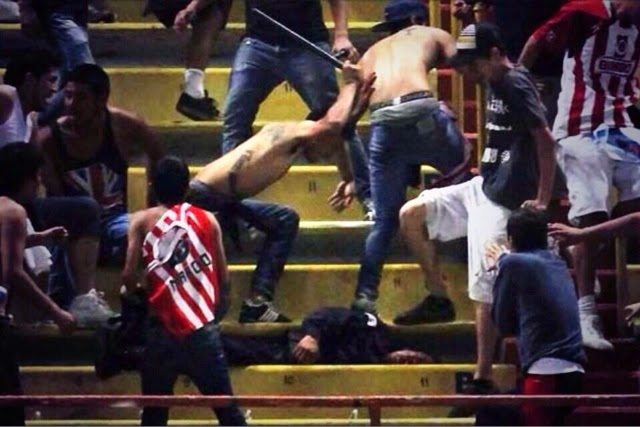 Atrapan a 3 que presumieron en redes agresión en Estadio Jalisco