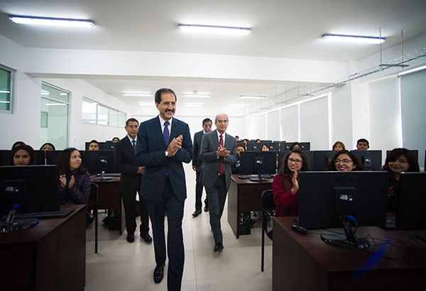 Rector de la BUAP inaugura un multiaulas en beneficio de más de 11 mil alumnos