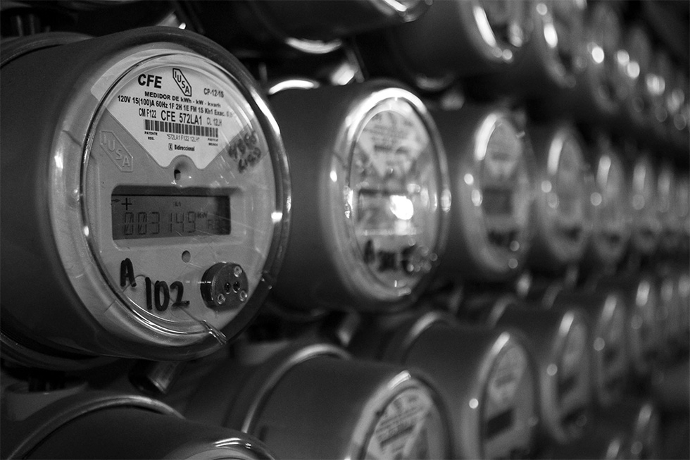 CFE aumenta tarifas de 1.5 a 3.5% para alto consumo industrial y comercial