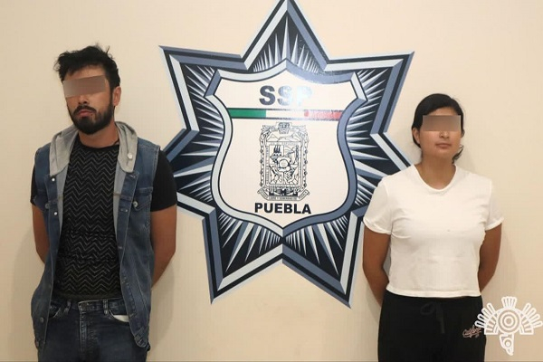 Joven reportada como extraviada es detenida por narcomenudeo en Puebla