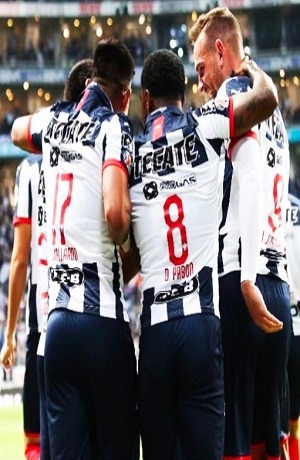 Liga MX: Rayados dio golpe de autoridad, goleó 5-2 a Santos Laguna