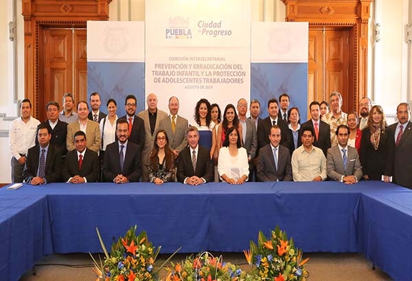 Alcalde de Puebla crea comisión contra el trabajo infantil