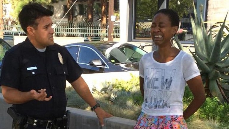 Policía desmintió a Danielle Watts, la aseguró por tener sexo en su vehículo