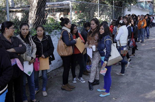 Reprueban 6 de cada 10 maestros de Puebla que buscan plaza en bachillerato