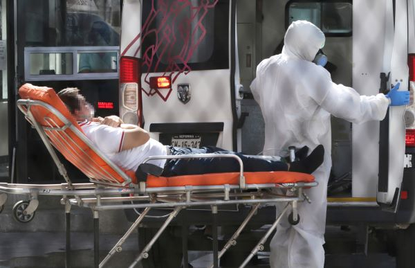 354 contagios en un día; van 2 mil 69 muertos y 15 mil 398 positivos de COVID en Puebla