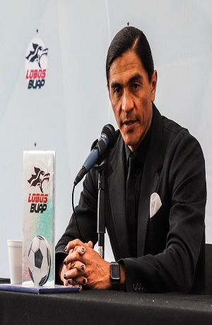 Lobos BUAP: Paco Palencia quiere futbolistas comprometidos en la cancha