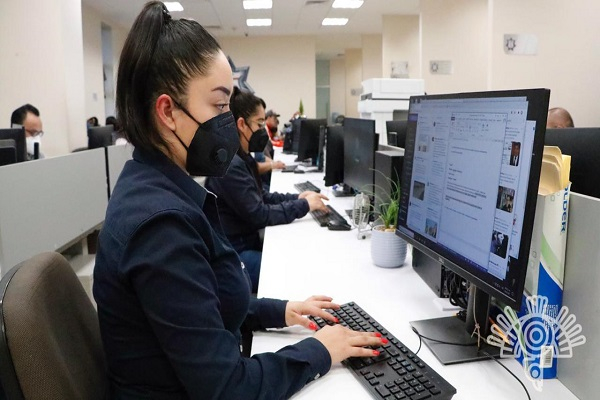 Policía Cibernética vigila redes sociales por fraudes con vacunas COVID en Puebla