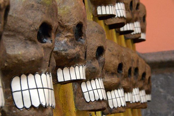Visita la ofrenda de la BUAP, dedicada a los 500 años de la Caída de Tenochtitlán