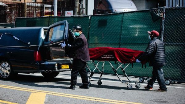 Van 132 migrantes poblanos muertos en EU por COVID-19