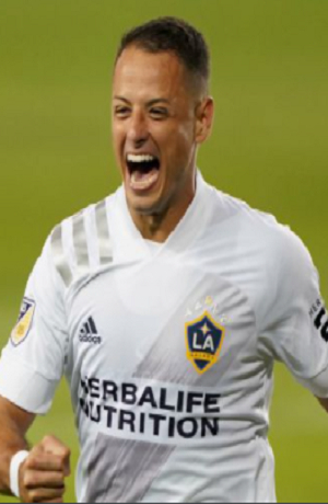 Chicharito es el jugador de la semana 10 en la MLS