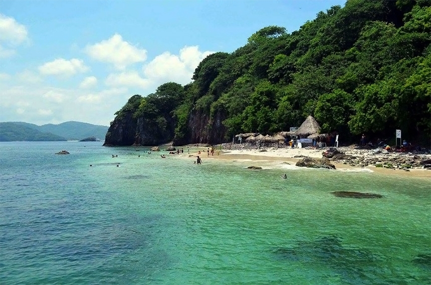 Isla de Coral, paraíso nayarita en peligro