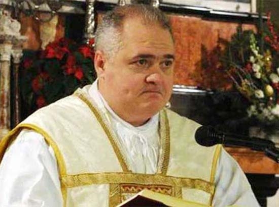 Sacerdote se ahorca luego de confesar abuso sexual contra adolescente