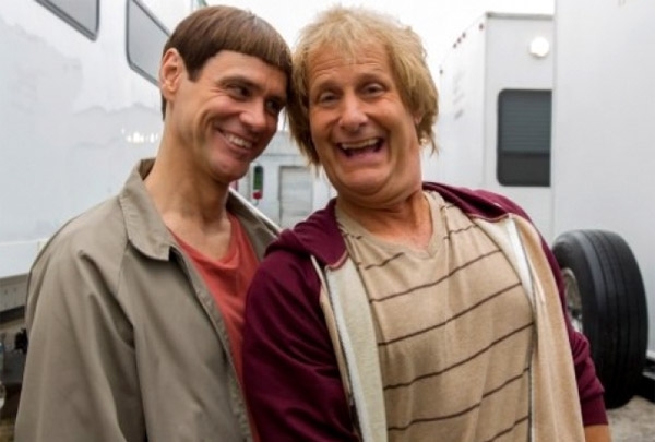 Jim Carrey regresa con otra tonta película de Hollywood