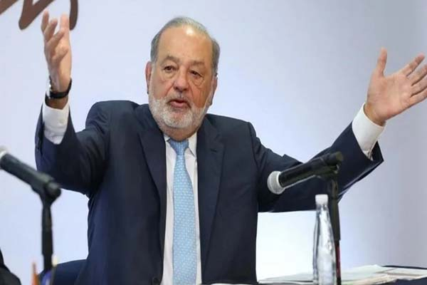 Carlos Slim: de “mafioso del poder” a principal defensor de AMLO