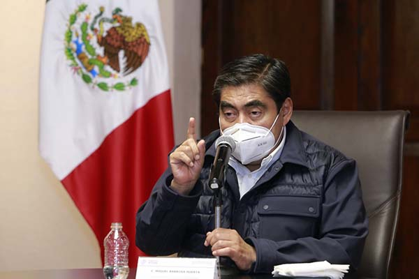 Serenidad, pide Miguel Barbosa a quienes tienes aspiraciones políticas
