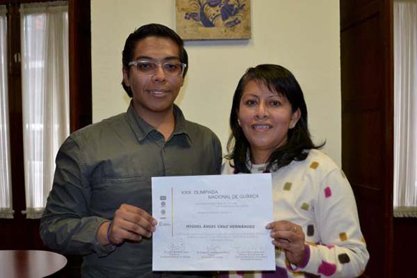 Estudiante de la BUAP gana segundo lugar en la XXIX Olimpiada Nacional de Química