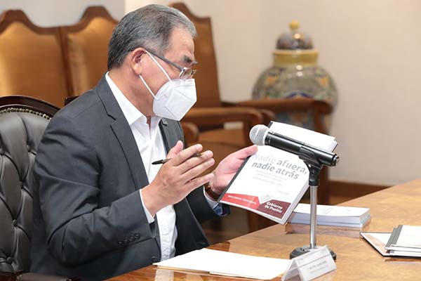 Con modelo virtual, la SEP Puebla atiende a un millón 762 mil alumnos