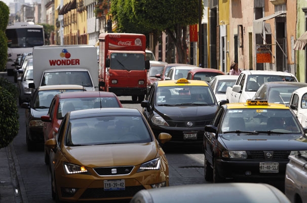 Proponen extender Hoy no Circula a Puebla y tres estados más