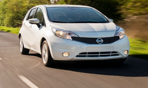 Nissan desarrolla automóvil que no se ensucia