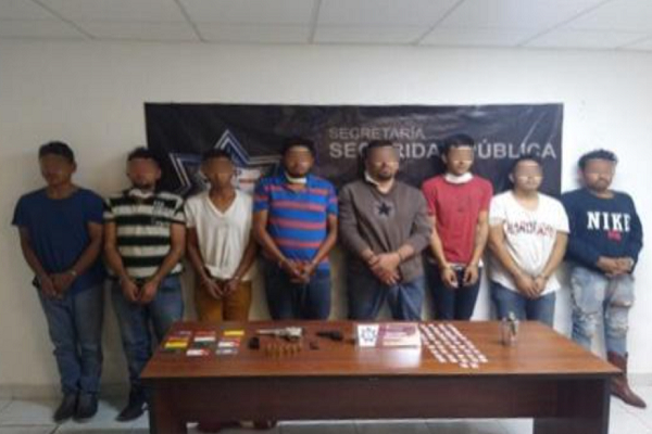 Policía Estatal detiene en Nopalucan a ocho delincuentes originarios de Jalisco