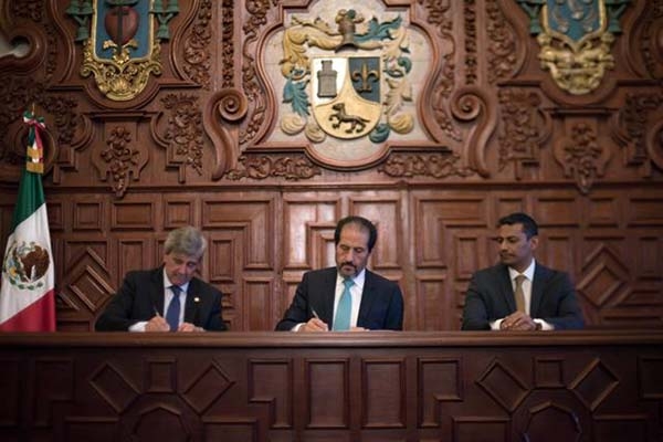 La BUAP firma convenio de colaboración con la Universidad de León, España