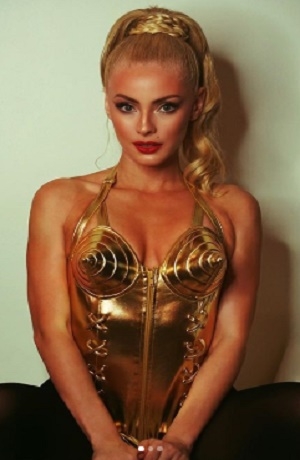 Natalia Rivera, la sexy conductora de televisión puertorriqueña