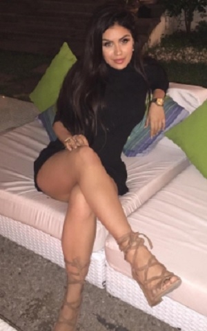 FOTOS: Alexa Dellanos presumió diminuta lencería en redes sociales