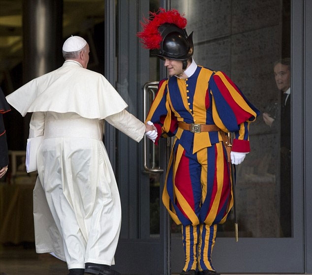 Chef reveló comida favorita del Papa Francisco y Guardia Suiza