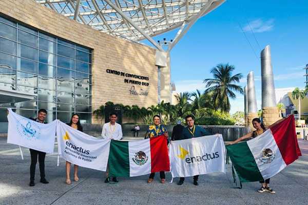 BUAP gana competencia Enactus World Cup 2022 en Puerto Rico