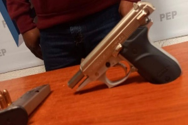 Sujeto con arma de fuego es capturado en Tecamachalco
