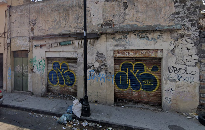 Hallan cadáver en estado putrefacto en predio abandonado del barrio de San Antonio